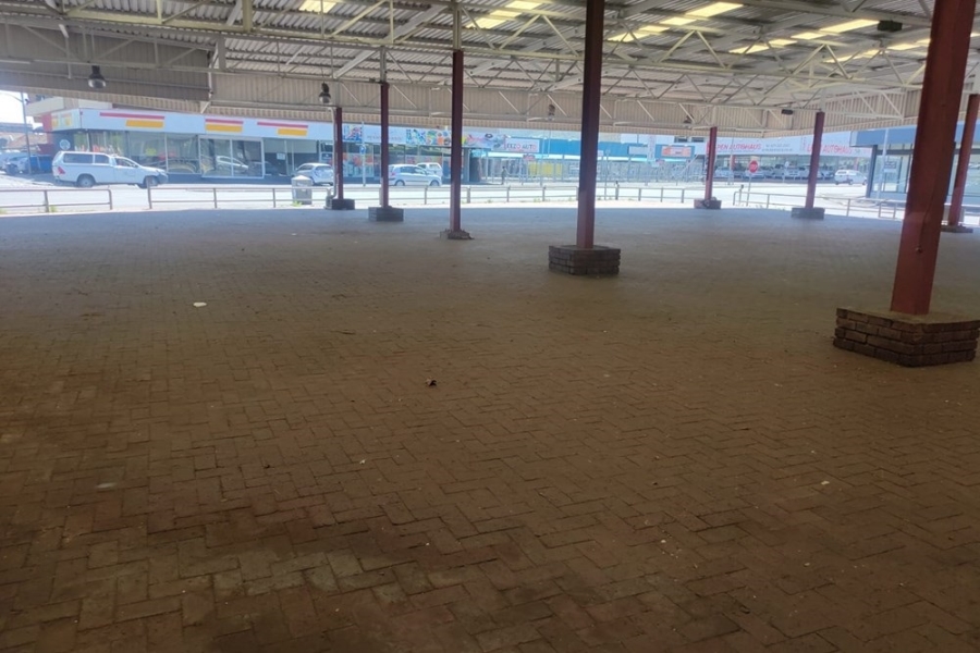 To Let commercial Property for Rent in Goodwood Central Western Cape